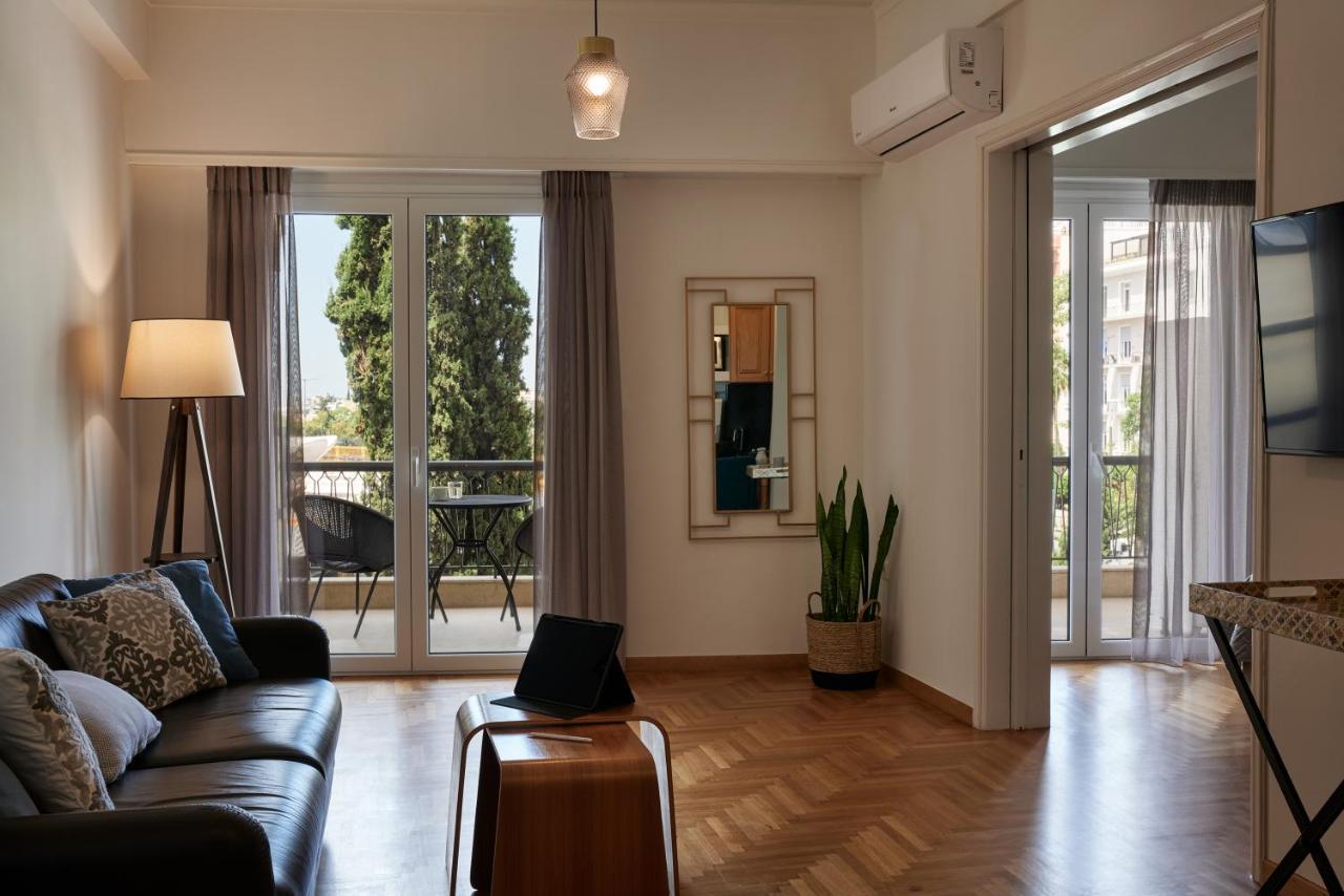 Chic One Bd Apartment With Hilton View Athens Luaran gambar
